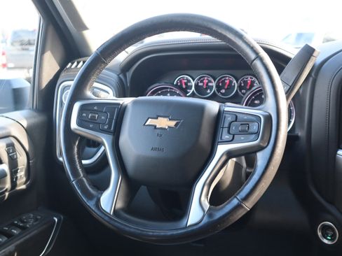 Used 2021 Chevrolet Silverado 2500 LTZ w/ LTZ Convenience Package image 16