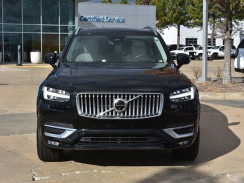 Used 2023 Volvo XC90 B6 Ultimate w/ Protection Package Premier image 2