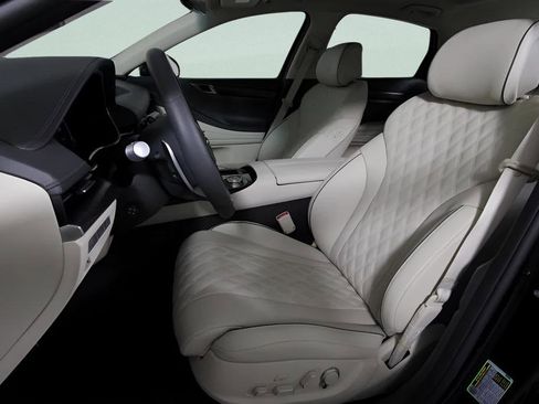 Used 2024 Genesis G80 2.5T w/ Sport Prestige Package image 40
