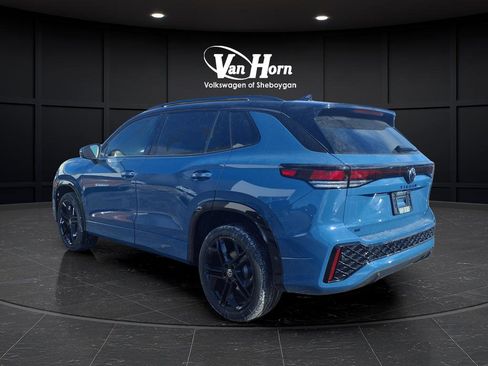 New 2026 Volkswagen Tiguan SE R-Line image 4