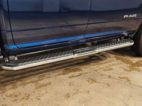 Used 2024 RAM 2500 Big Horn w/ Bed Utility Group image 36