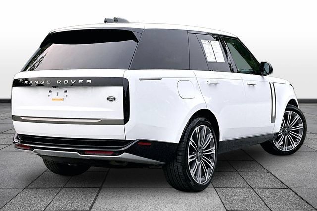 Used 2023 Land Rover Range Rover SE AWD/4WD image 6