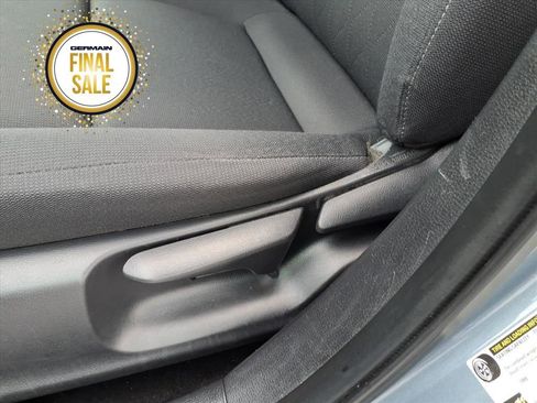 Used 2024 Toyota Corolla LE image 13