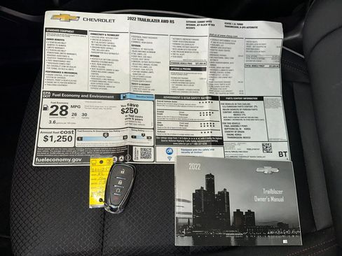 Certified 2022 Chevrolet TrailBlazer RS w/ Technology Package image 17