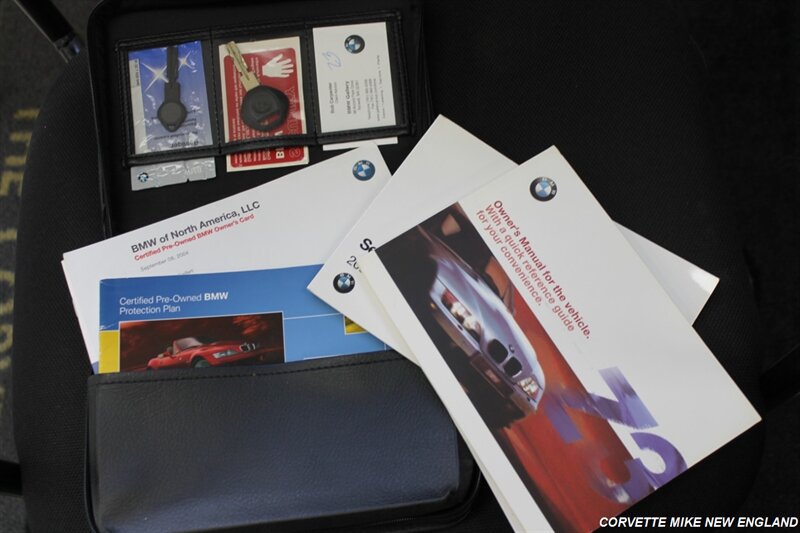 Used 2001 BMW Z3 3.0i RWD image 36
