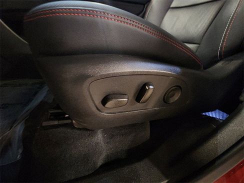 Certified 2024 Chevrolet Traverse RS w/ LPO, Floor Liner Package image 13