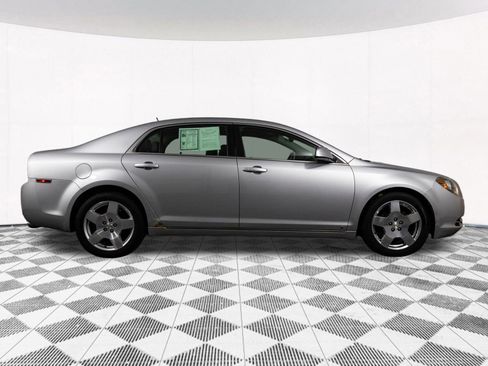 Used 2009 Chevrolet Malibu LT w/ HFV6 Engine Package image 17