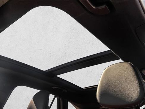 New 2026 Mercedes-Benz GLC 300 4MATIC image 13