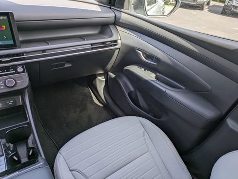 Certified 2026 Hyundai Santa Cruz SE FWD image 17