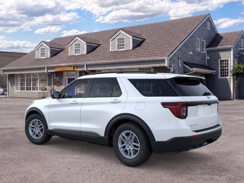 Used 2026 Ford Explorer Active RWD image 4