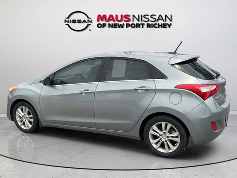 Used 2015 Hyundai Elantra GT FWD image 7