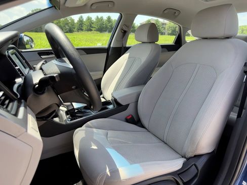 Used 2019 Hyundai Sonata SE FWD image 19