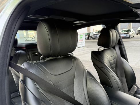 Used 2015 Mercedes-Benz S 550 4MATIC Sedan image 25