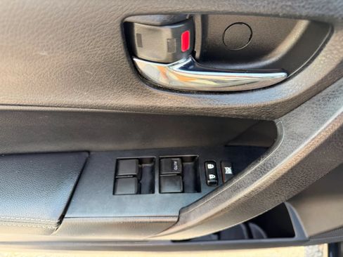 Used 2015 Toyota Corolla S FWD image 13