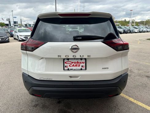 Used 2021 Nissan Rogue S AWD/4WD image 4