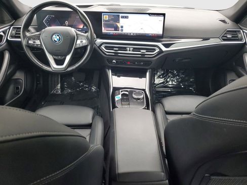 Used 2024 BMW i4 eDrive40 RWD image 11