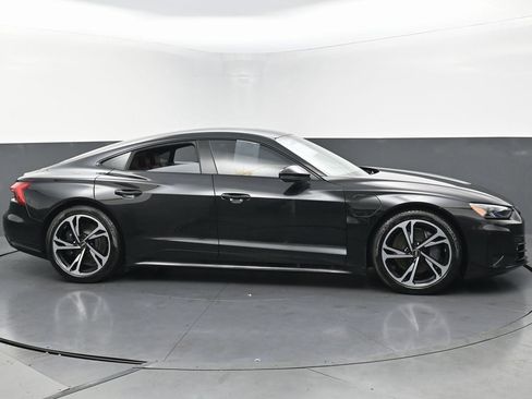 Used 2023 Audi e-tron GT Premium Plus w/ Performance Package image 6