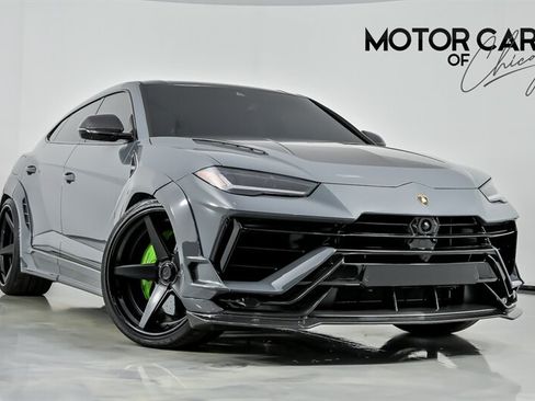 Used 2024 Lamborghini Urus Performante AWD/4WD image 1