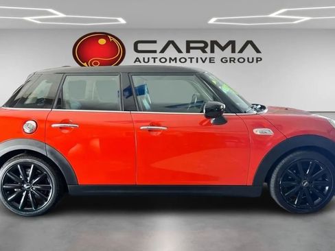 Used 2021 MINI Cooper S FWD image 6