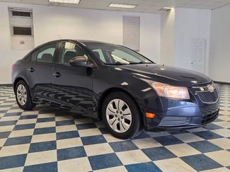 Used 2014 Chevrolet Cruze LS FWD video 1