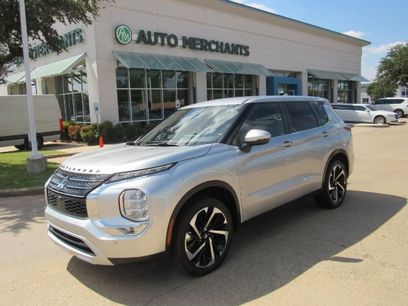 Used 2023 Mitsubishi Outlander SE