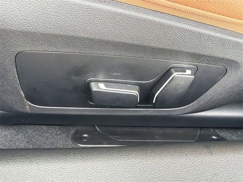 Certified 2025 BMW M240i Coupe image 21