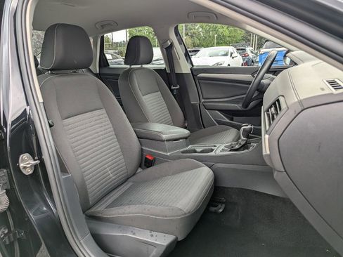 Used 2024 Volkswagen Jetta S FWD image 29