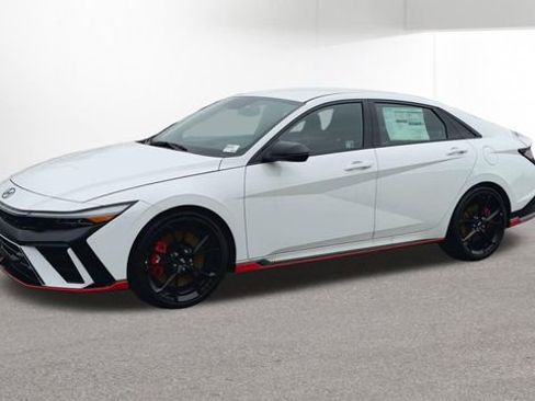 New 2025 Hyundai Elantra N image 4