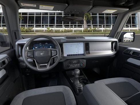 New 2026 Ford Bronco 2-Door AWD/4WD image 9
