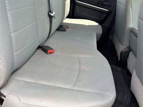 Used 2018 RAM 1500 Express w/ Express Value Package AWD/4WD image 17