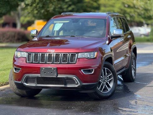 Used 2021 Jeep Grand Cherokee Limited RWD image 1