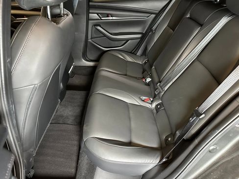 Used 2025 MAZDA MAZDA3 s image 19