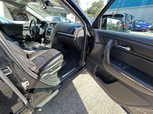 Used 2016 GMC Acadia SLT w/ Premium Edition FWD image 10