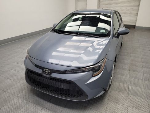 Used 2020 Toyota Corolla LE FWD image 15