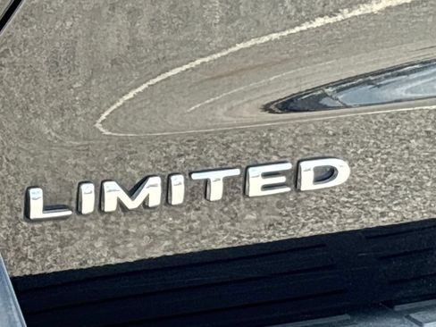 Used 2024 Ford Expedition Max Limited RWD image 27