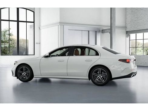 New 2026 Mercedes-Benz E 350 4MATIC Sedan image 32