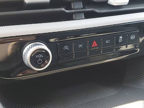 New 2026 Ford Explorer Active image 18