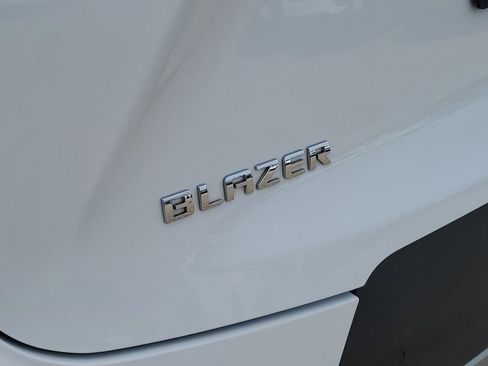 Used 2024 Chevrolet Blazer LT w/ Convenience Package FWD image 37