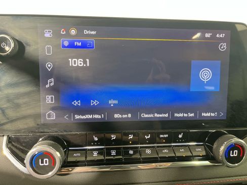 Used 2024 Chevrolet Colorado Z71 w/ Z71 Convenience Package 2 AWD/4WD image 18