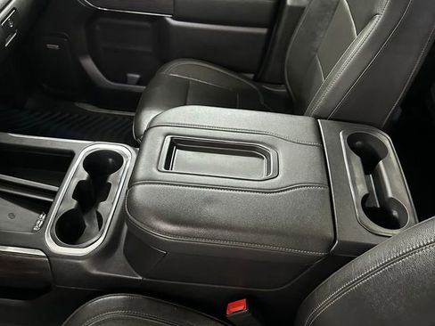 Used 2020 Chevrolet Silverado 2500 LTZ w/ LTZ Premium Package AWD/4WD image 17