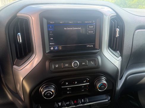 Used 2020 Chevrolet Silverado 2500 W/T w/ WT Convenience Package AWD/4WD image 15
