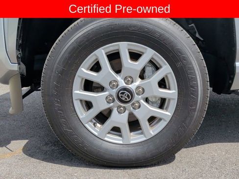 Used 2025 Toyota Tacoma SR5 AWD/4WD image 8