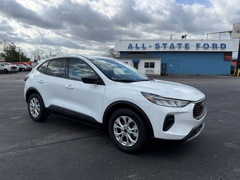 Used 2025 Ford Escape Active FWD image 1