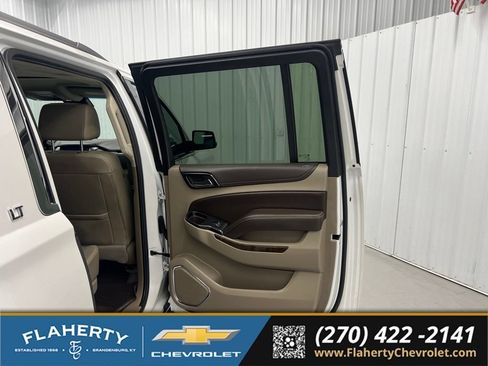 Used 2016 Chevrolet Suburban LT AWD/4WD image 12