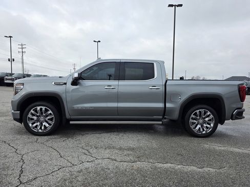 Used 2024 GMC Sierra 1500 Denali w/ Denali Reserve Package image 3