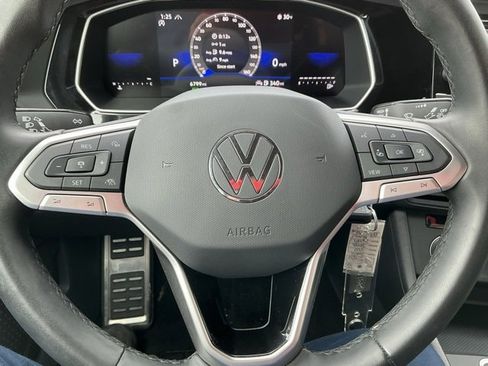 Used 2024 Volkswagen Jetta Sport image 25