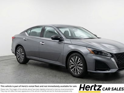 Used 2025 Nissan Altima 2.5 SV