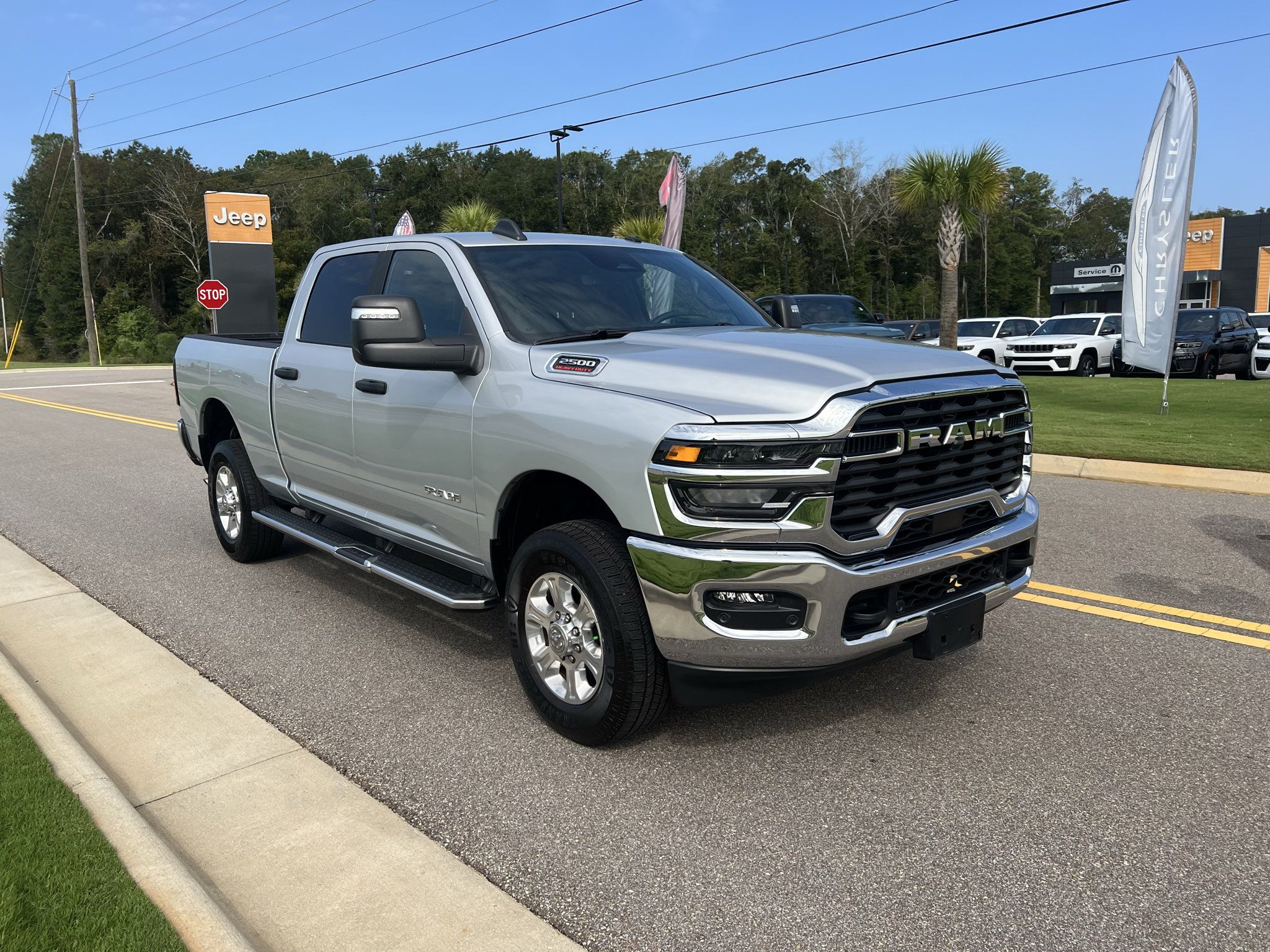 Certified 2026 RAM 2500 Big Horn AWD/4WD image 1