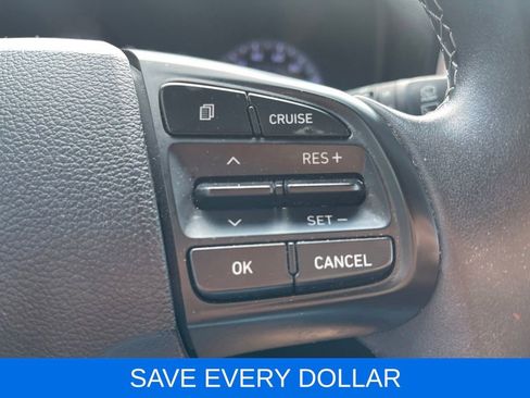 Used 2021 Hyundai Venue SEL w/ Premium Package FWD image 19