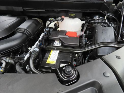 Used 2024 Chevrolet Traverse Z71 w/ LPO, Floor Liner Package AWD/4WD image 36
